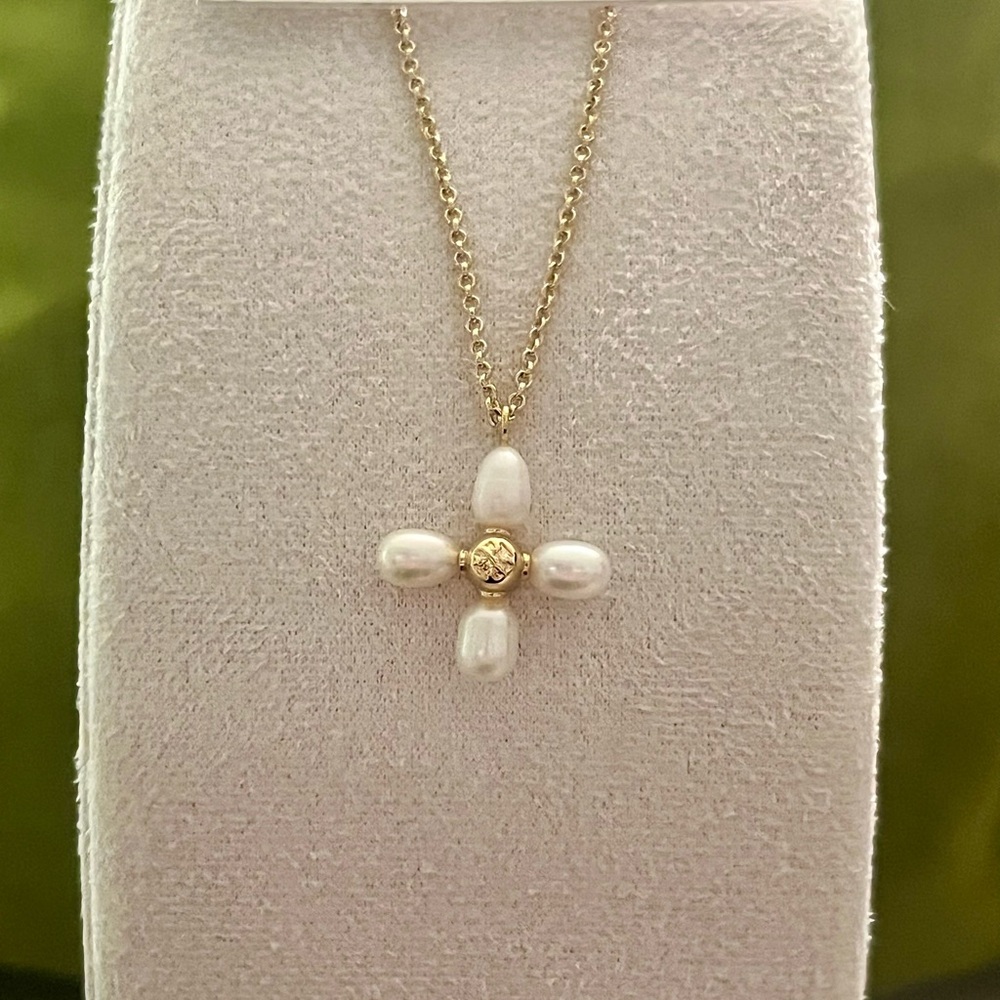 Tory Burch White and Gold Pearl Earrings - Picture 2 of 4